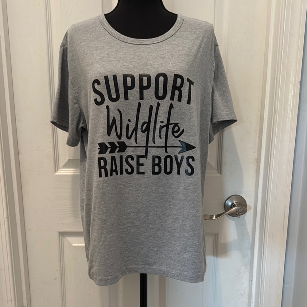 Gildan Gray T-Shirt with Black Graphic